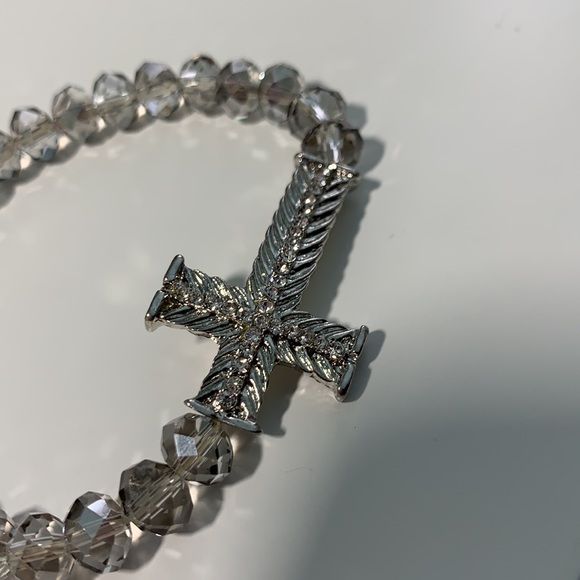 Silver Bead Cross Bracelet - Picture 4 of 4